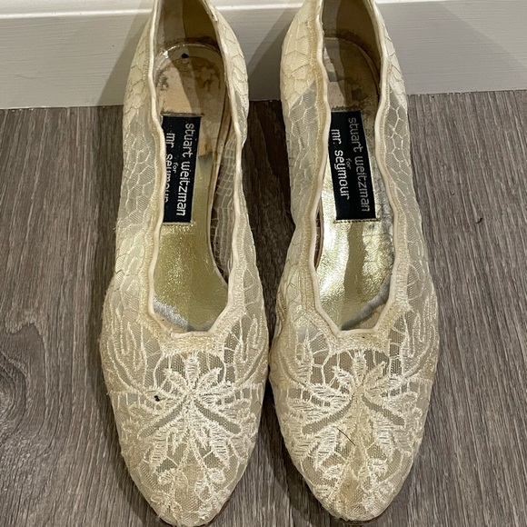Stuart Weitzman Cream Lace 2in Heel for Formal Occasions - Picture 1 of 8